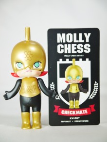 Pop Mart Kennyswork MOLLY CHESS CLUB CHECKMATE KNIGHT RED 09